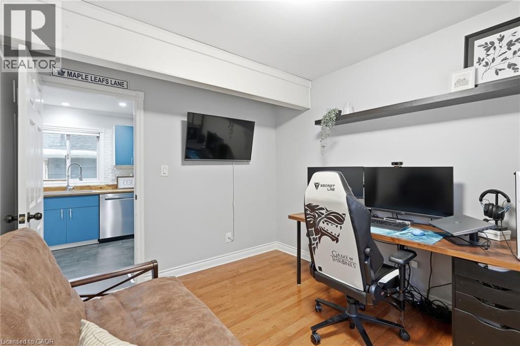 20 Trapnell Street, St. Catharines, Ontario  L2R 1A9 - Photo 18 - 40803261