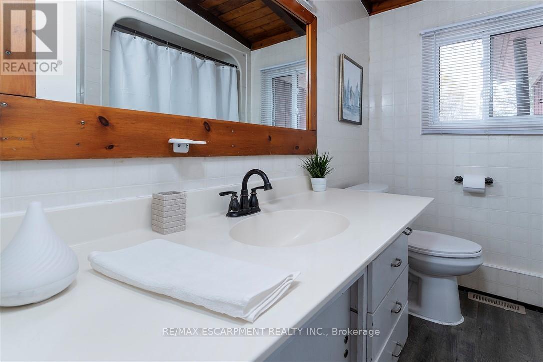 577 Edgewater Place, Haldimand, Ontario  N1A 2W8 - Photo 20 - X12835120