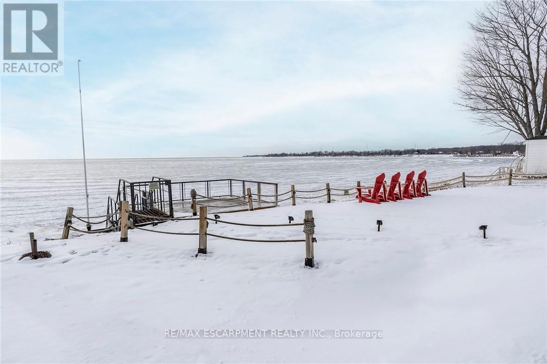 577 Edgewater Place, Haldimand, Ontario  N1A 2W8 - Photo 34 - X12835120