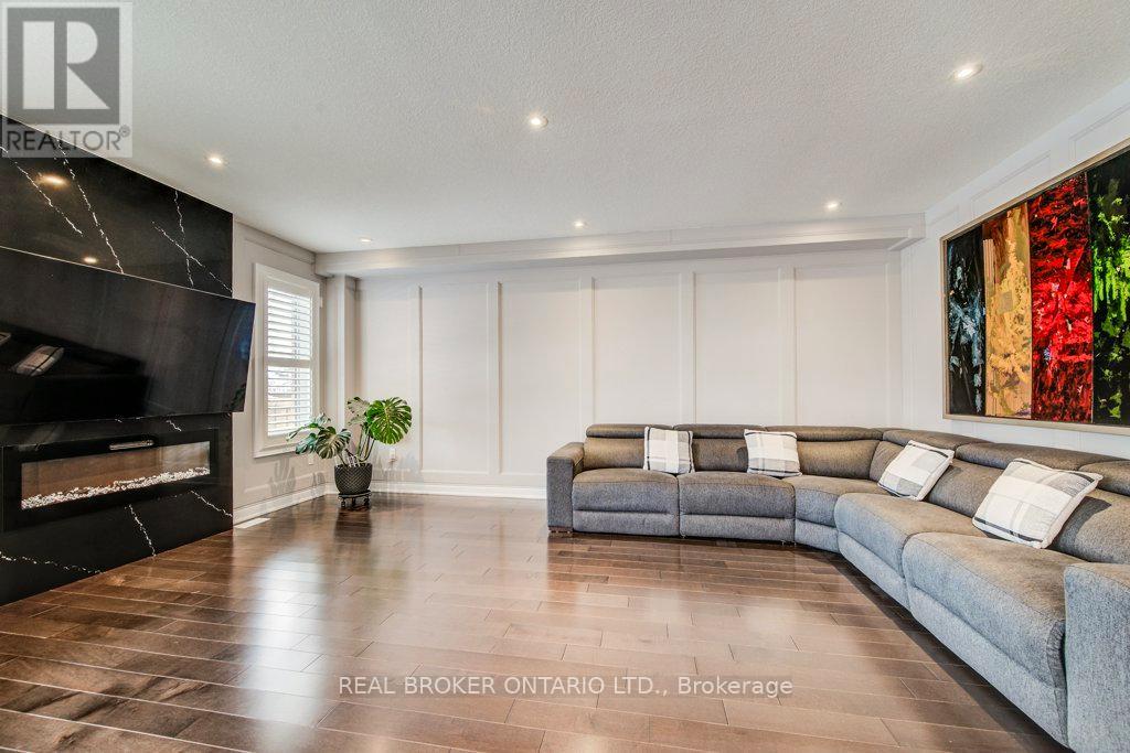 192 Woolwich Street S, Woolwich, Ontario  N0B 1M0 - Photo 12 - X12835130