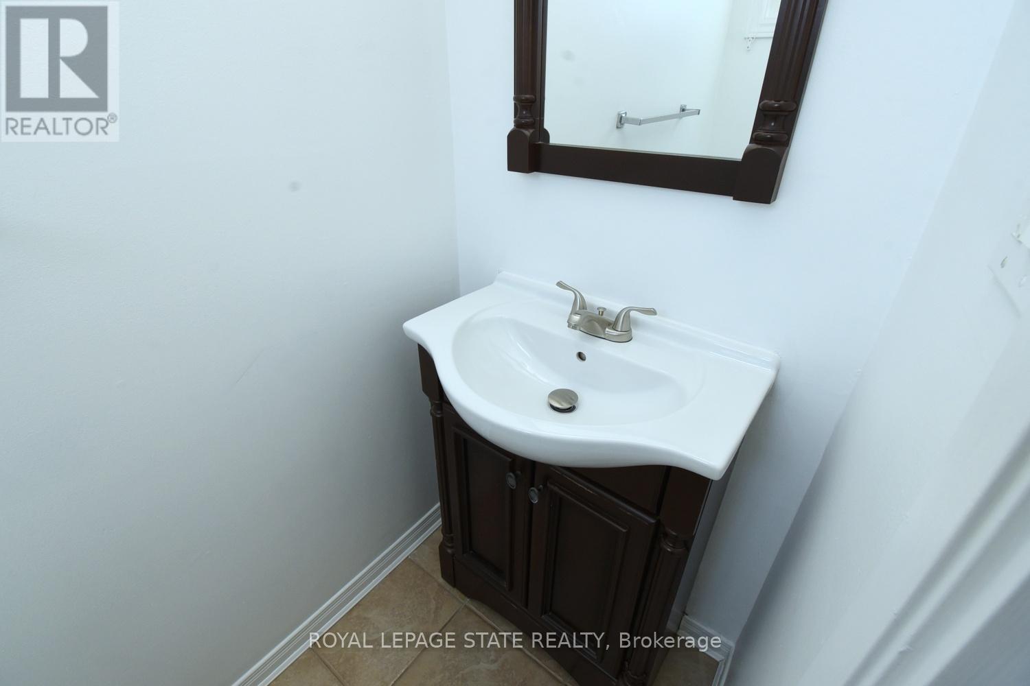 72 - 120 Quigley Road, Hamilton, Ontario  L8K 6L4 - Photo 29 - X12835180