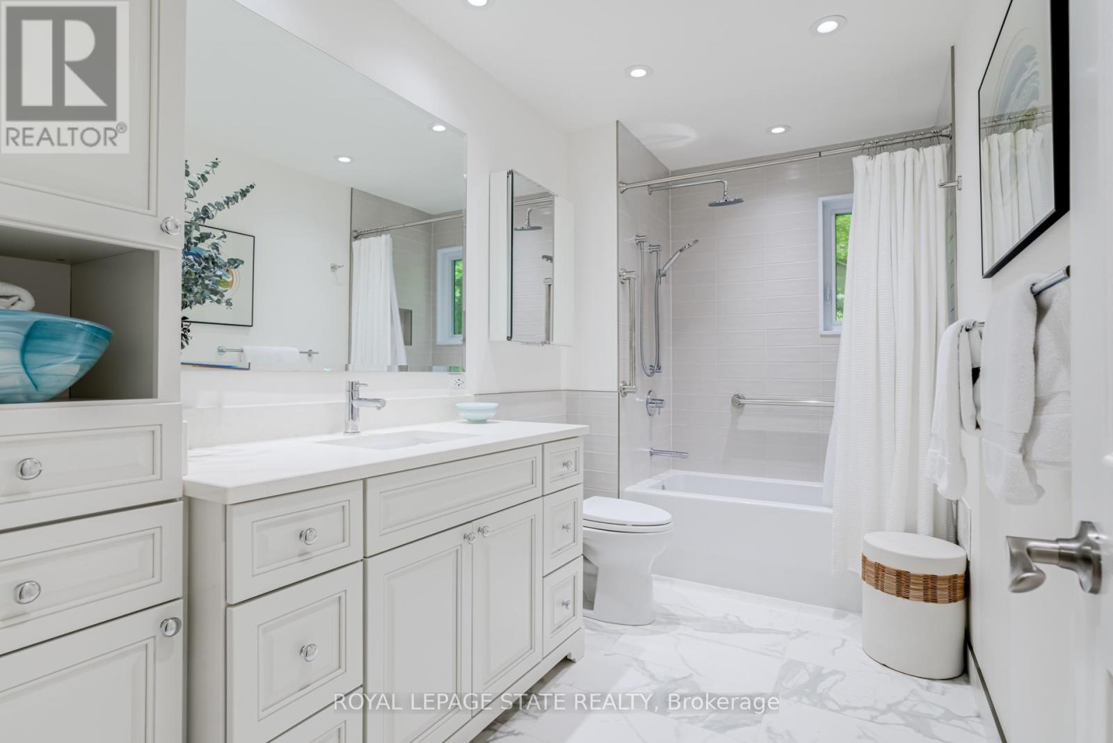 158 Sulphur Springs Road, Hamilton, Ontario  L9G 4Y7 - Photo 33 - X12835234