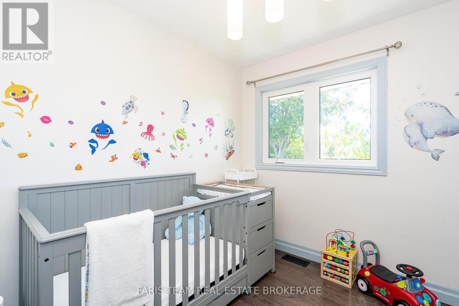 78 Mckibbon Drive, Meaford, Ontario  N4L 1C6 - Photo 23 - X12835272