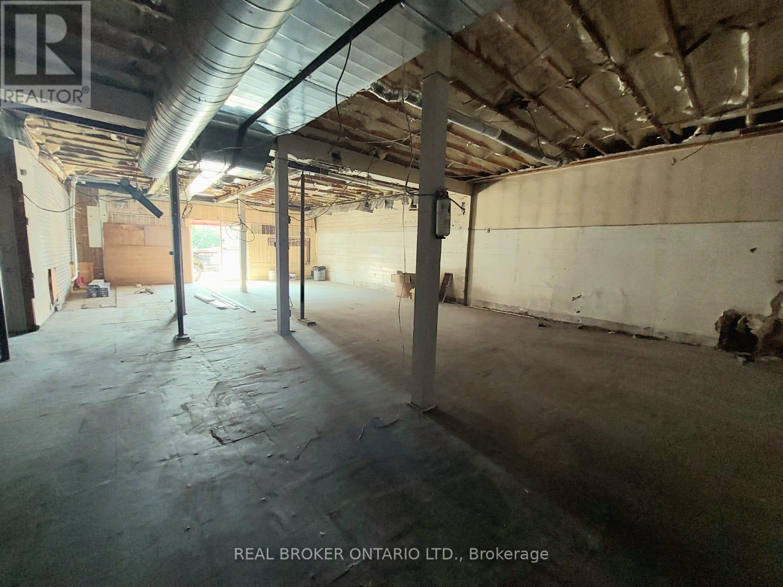 208 Mary Street, Hamilton, Ontario  L8L 4V8 - Photo 27 - X12835308