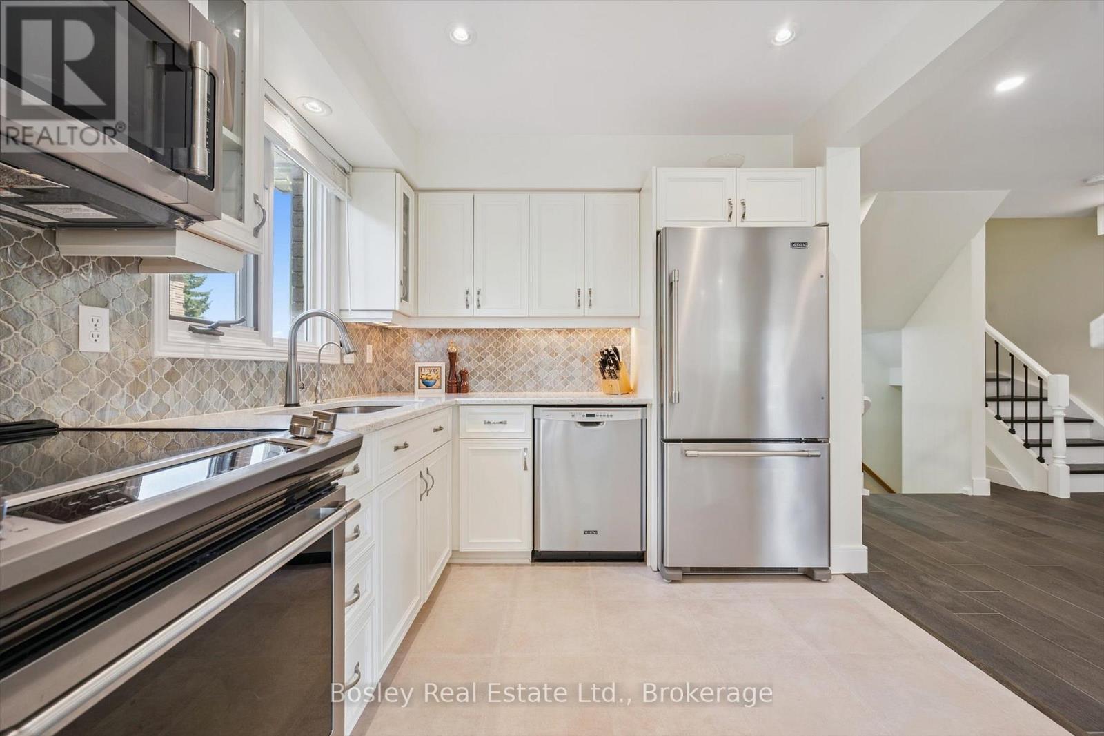 64 - 941 GORDON STREET, Guelph, Ontario