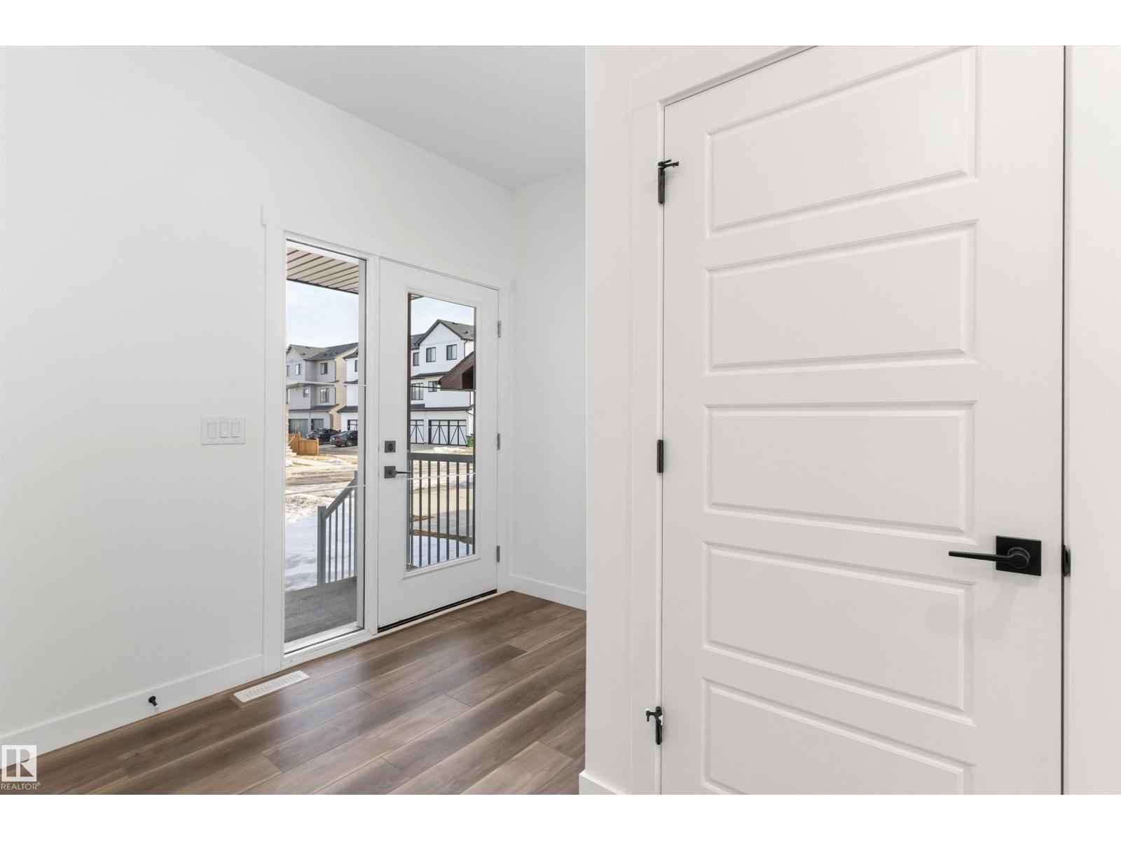 2720 194 St Nw, Edmonton, Alberta  T6M 3B1 - Photo 3 - E4472774