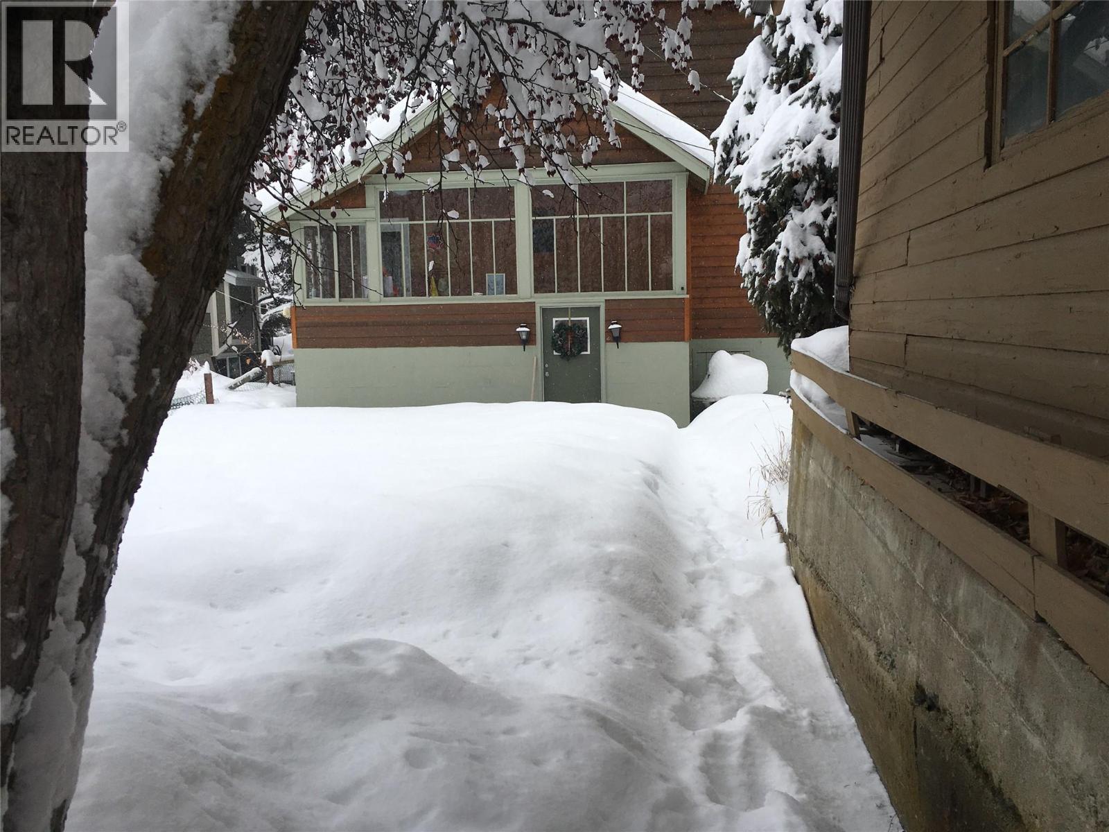 30 101 Avenue, Kimberley, British Columbia  V1A 1A3 - Photo 1 - 10377532