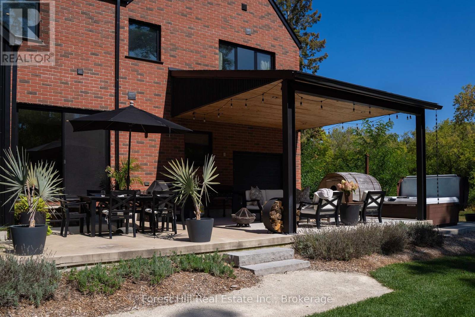 854 Sixth Street, Clearview, Ontario L9Y 3Y9 - Photo 35 - S12835492