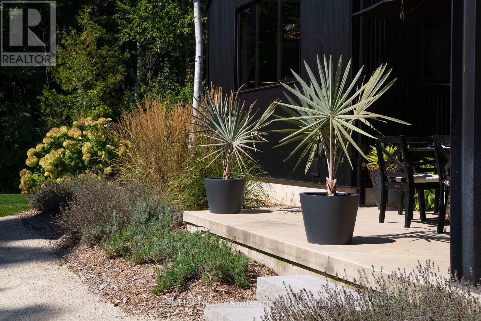 854 Sixth Street, Clearview, Ontario L9Y 3Y9 - Photo 38 - S12835492