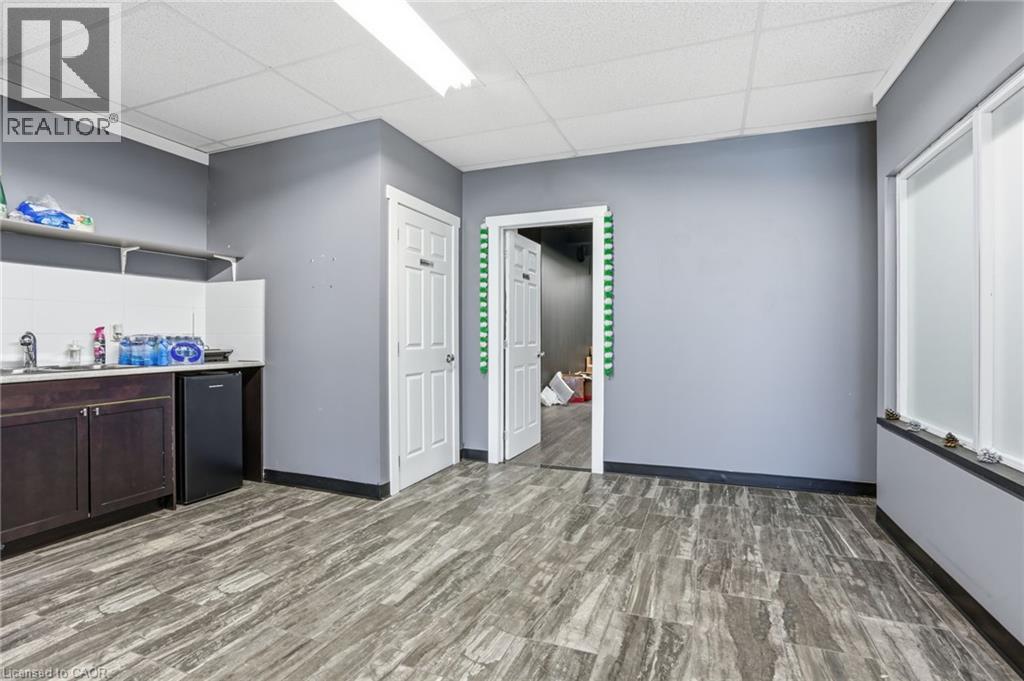 442 Millen Road Unit# 102-Upper, Stoney Creek, Ontario  L8E 6H2 - Photo 13 - 40808642