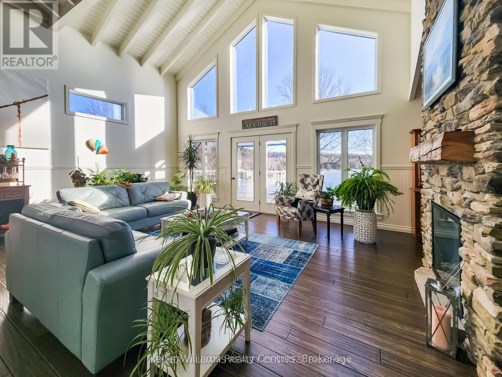 74 North Shore Road, Northern Bruce Peninsula, Ontario  N0H 1W0 - Photo 10 - X12835416