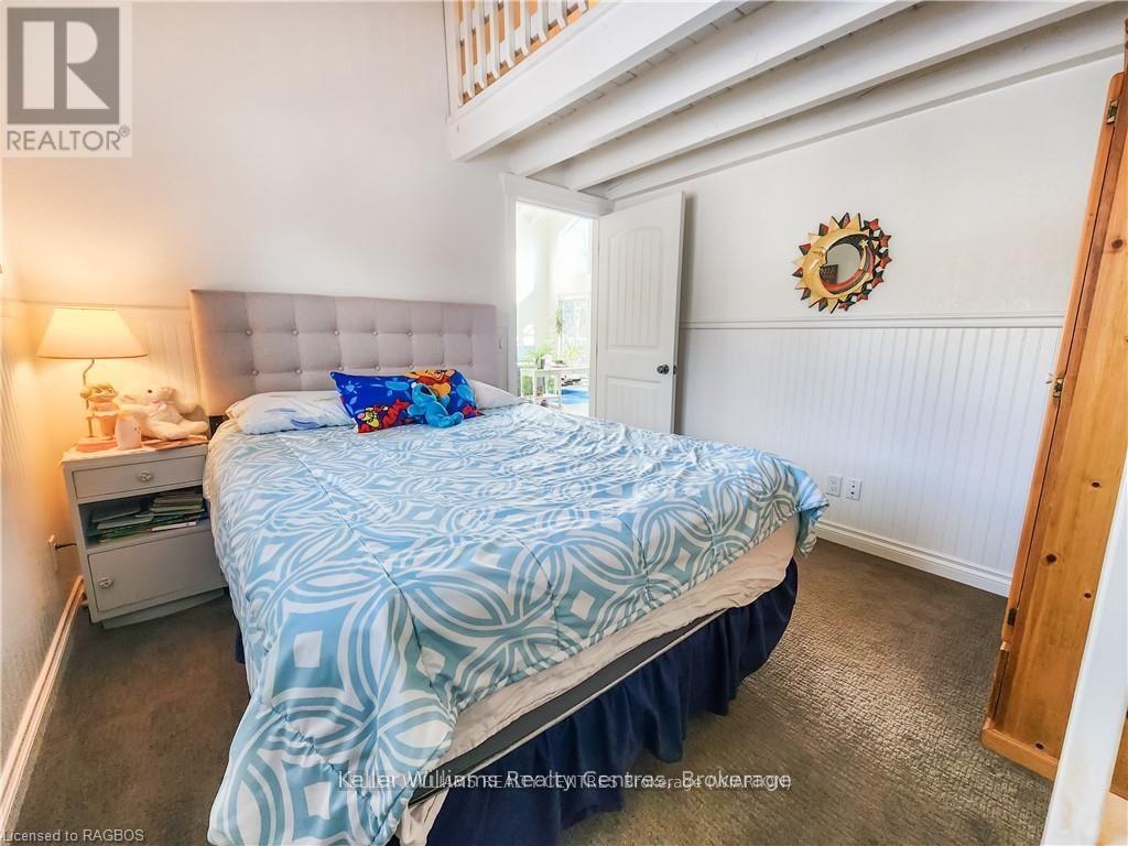 74 North Shore Road, Northern Bruce Peninsula, Ontario  N0H 1W0 - Photo 17 - X12835416