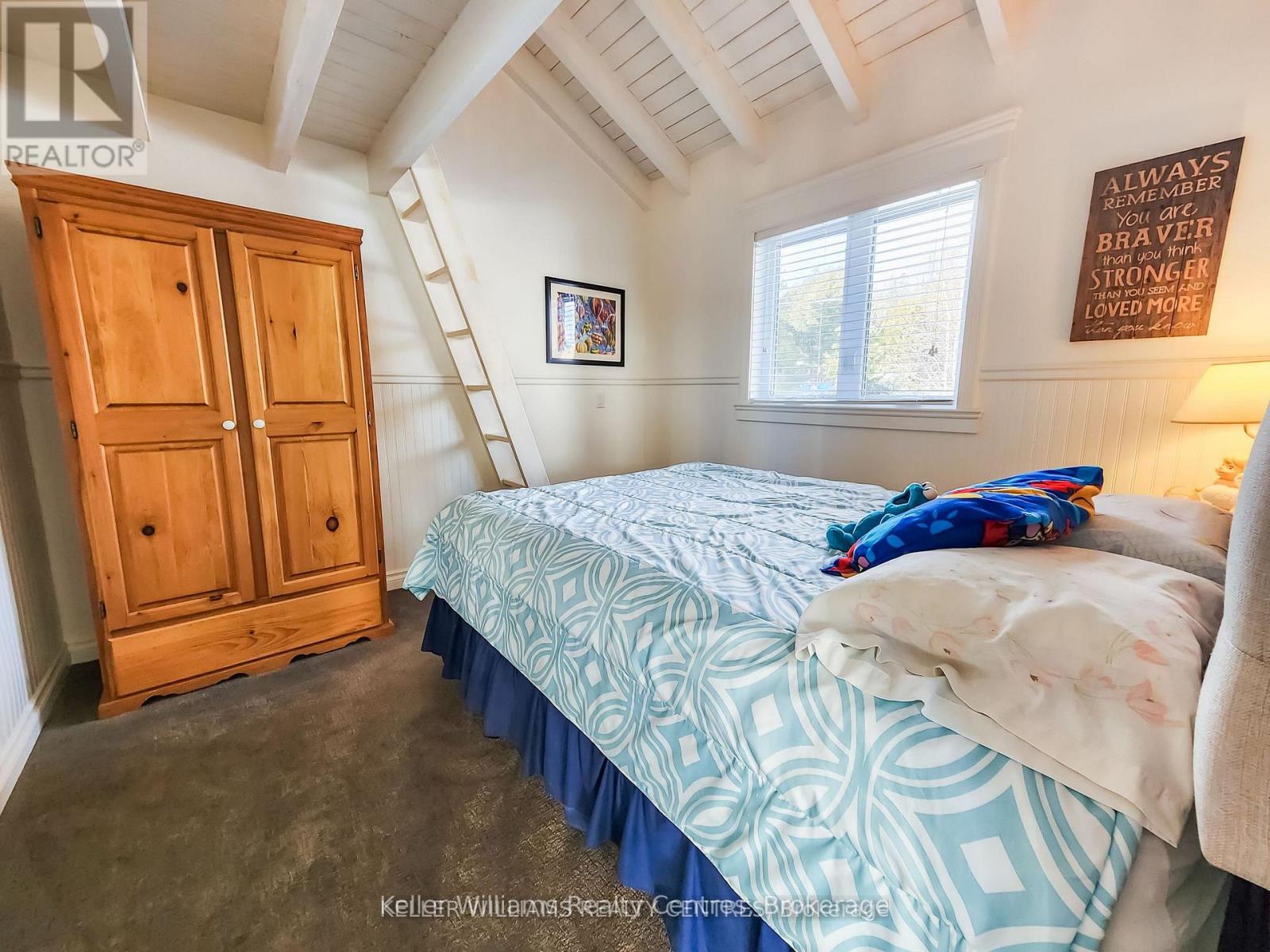 74 North Shore Road, Northern Bruce Peninsula, Ontario  N0H 1W0 - Photo 18 - X12835416