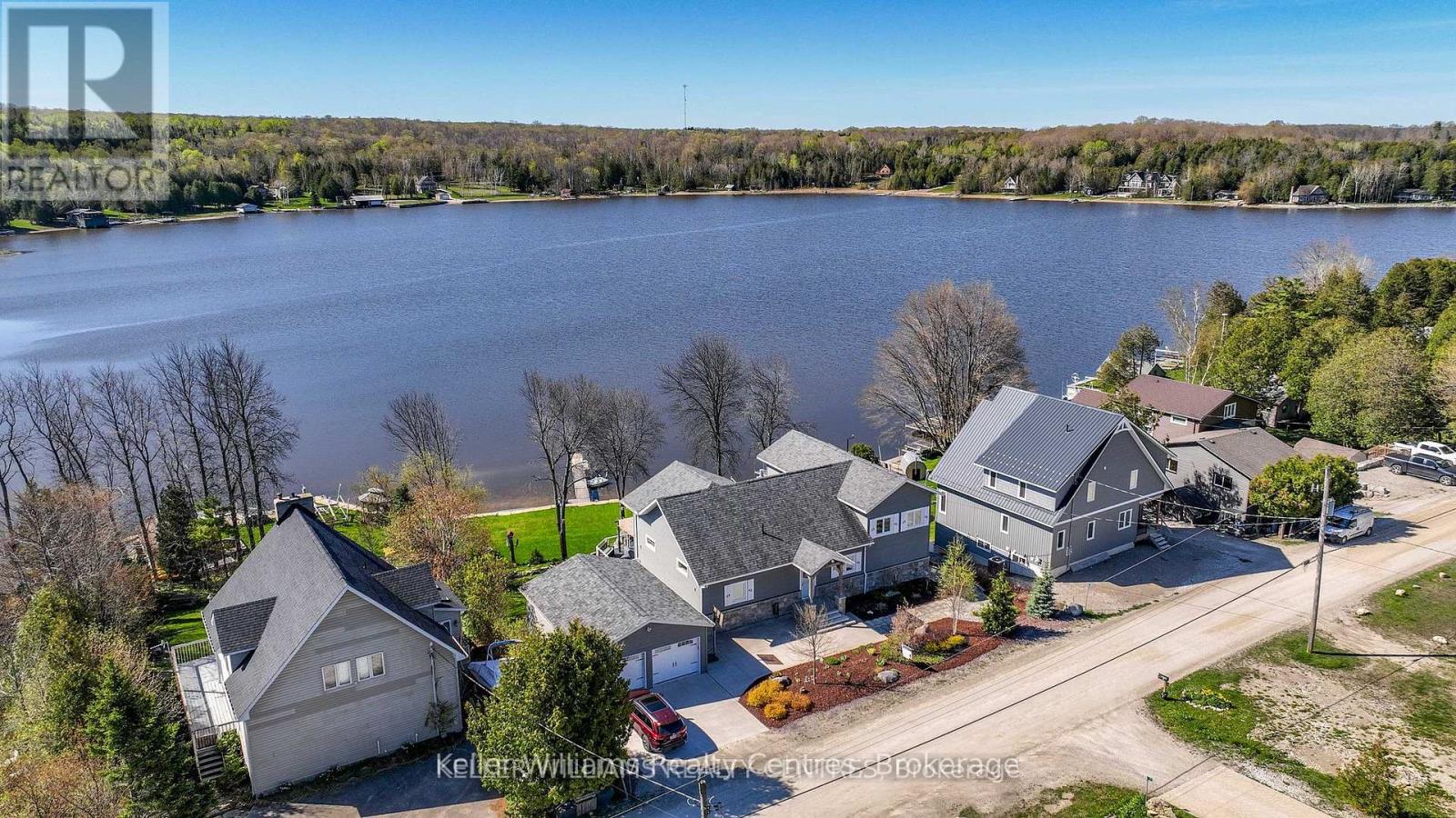 74 North Shore Road, Northern Bruce Peninsula, Ontario  N0H 1W0 - Photo 3 - X12835416