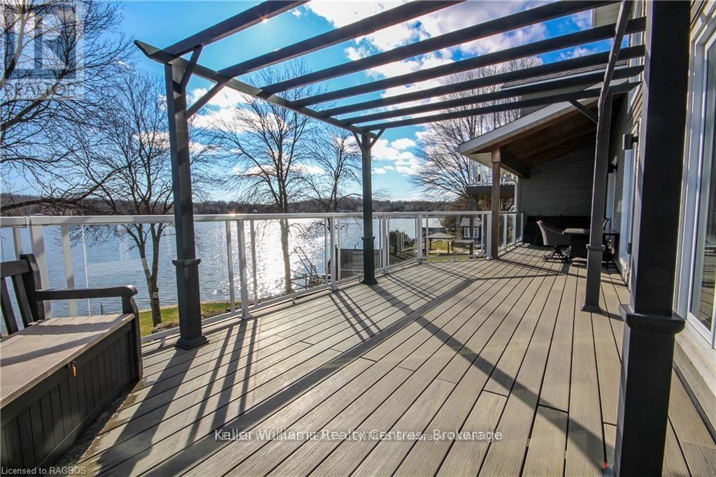 74 North Shore Road, Northern Bruce Peninsula, Ontario  N0H 1W0 - Photo 35 - X12835416