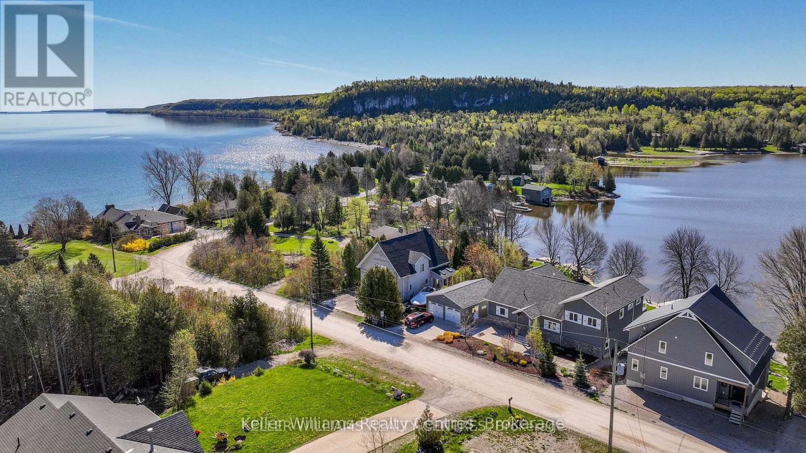 74 North Shore Road, Northern Bruce Peninsula, Ontario  N0H 1W0 - Photo 38 - X12835416