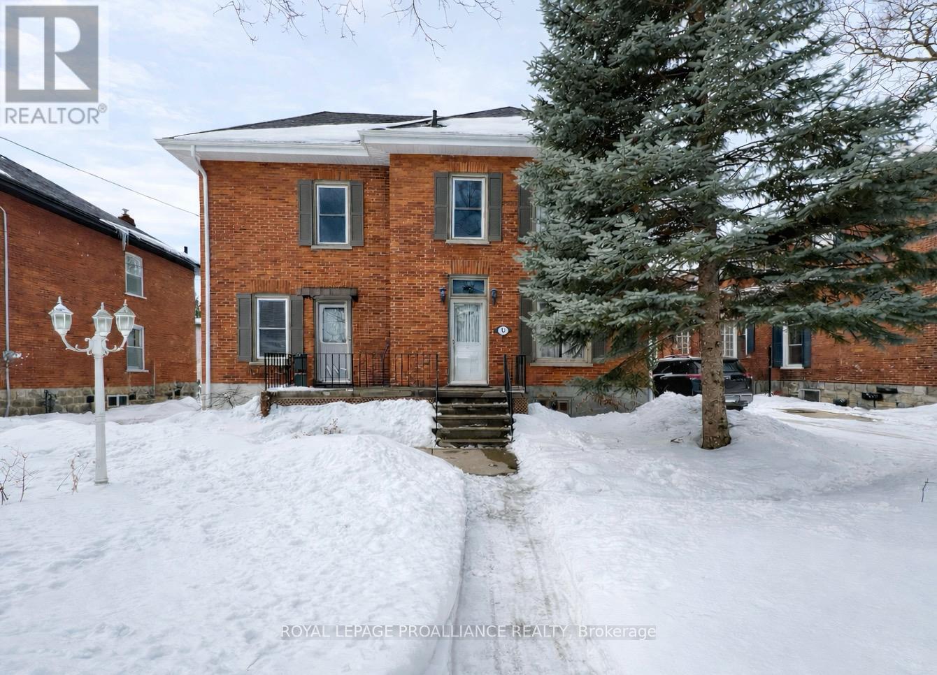 308 Bleecker Avenue, Belleville, Ontario  K8N 3V4 - Photo 2 - X12835394