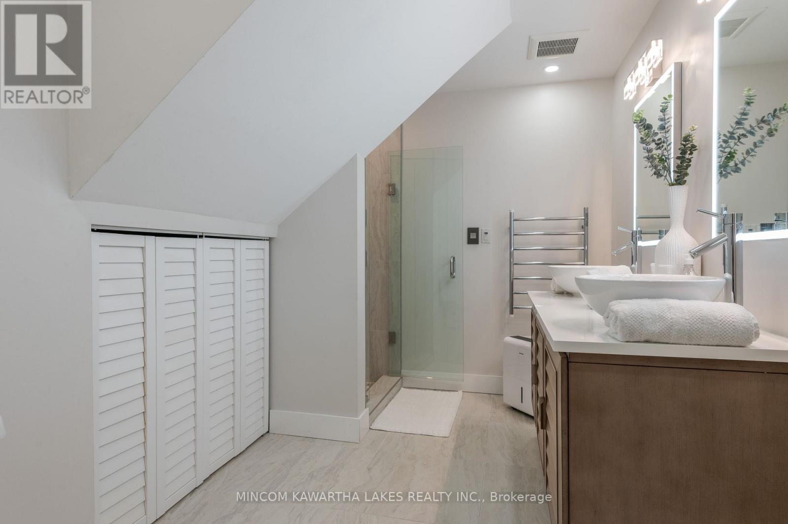 1416 Northey's Bay Road, North Kawartha, Ontario  K0L 3E0 - Photo 35 - X12835538