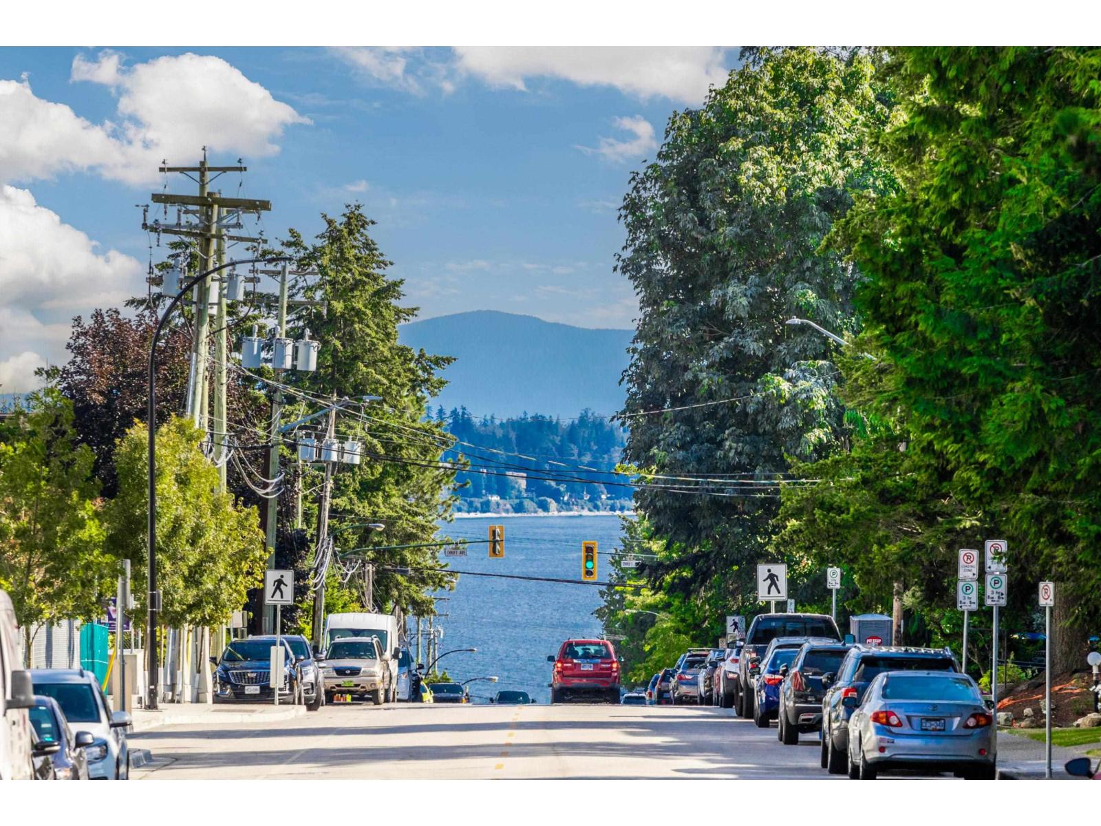 218 15020 North Bluff Road, White Rock, British Columbia V4B 5A4 - Photo 32 - R3089847