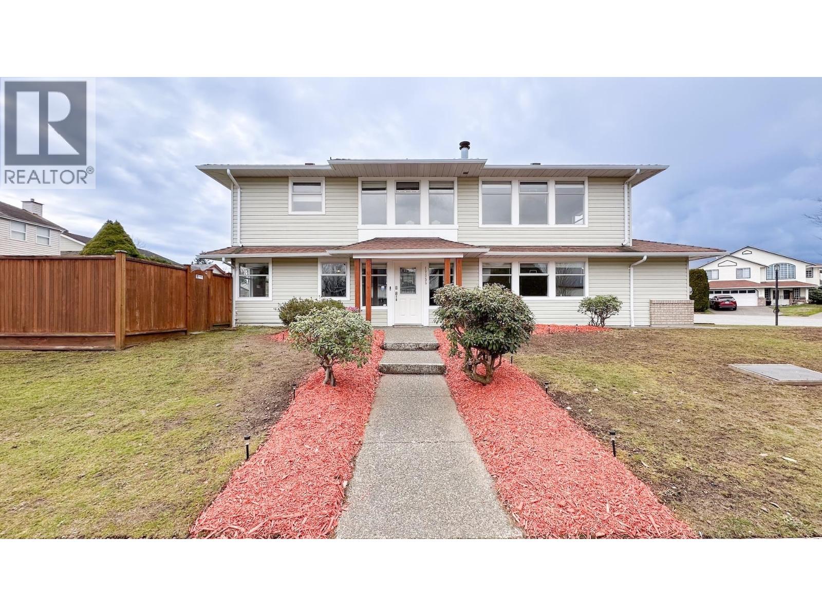 12055 CHESTNUT CRESCENT, Pitt Meadows, British Columbia