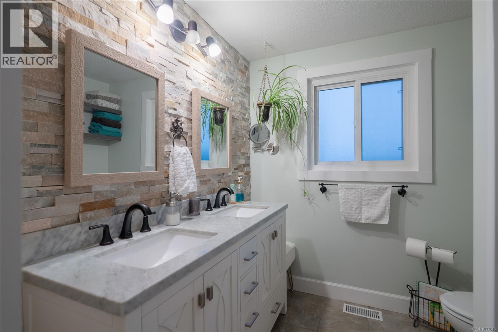 214 Cameron St, Parksville, British Columbia  V9P 1G7 - Photo 41 - 1027048