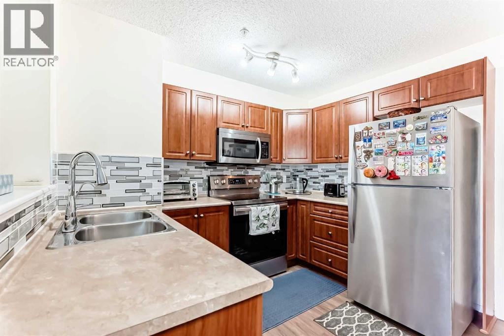 1219, 8 Bridlecrest Drive Sw, Calgary, Alberta  T2Y 0H6 - Photo 8 - A2289618