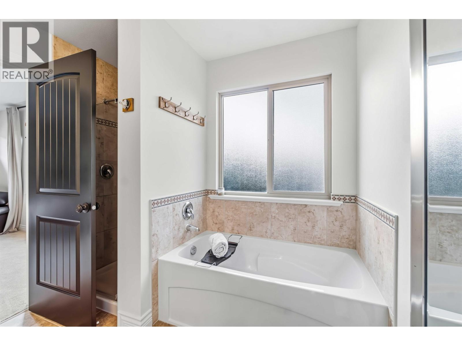 864 Vedder Place, Port Coquitlam, British Columbia  V3B 8G4 - Photo 17 - R3094491