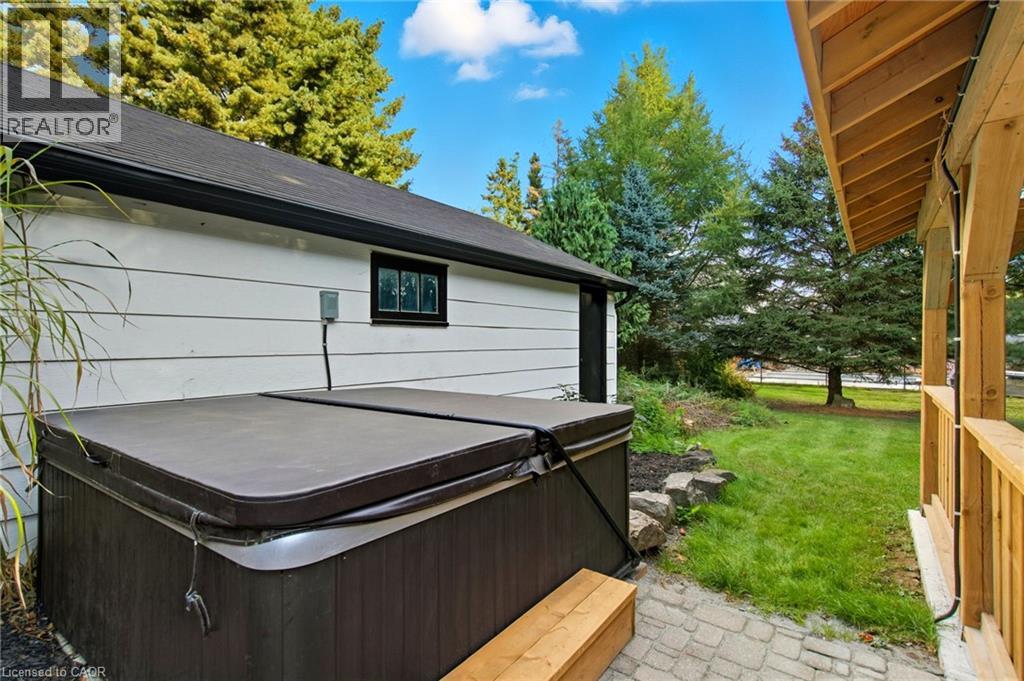 570 Westview Avenue, Ancaster, Ontario  L9G 1N9 - Photo 41 - 40808779