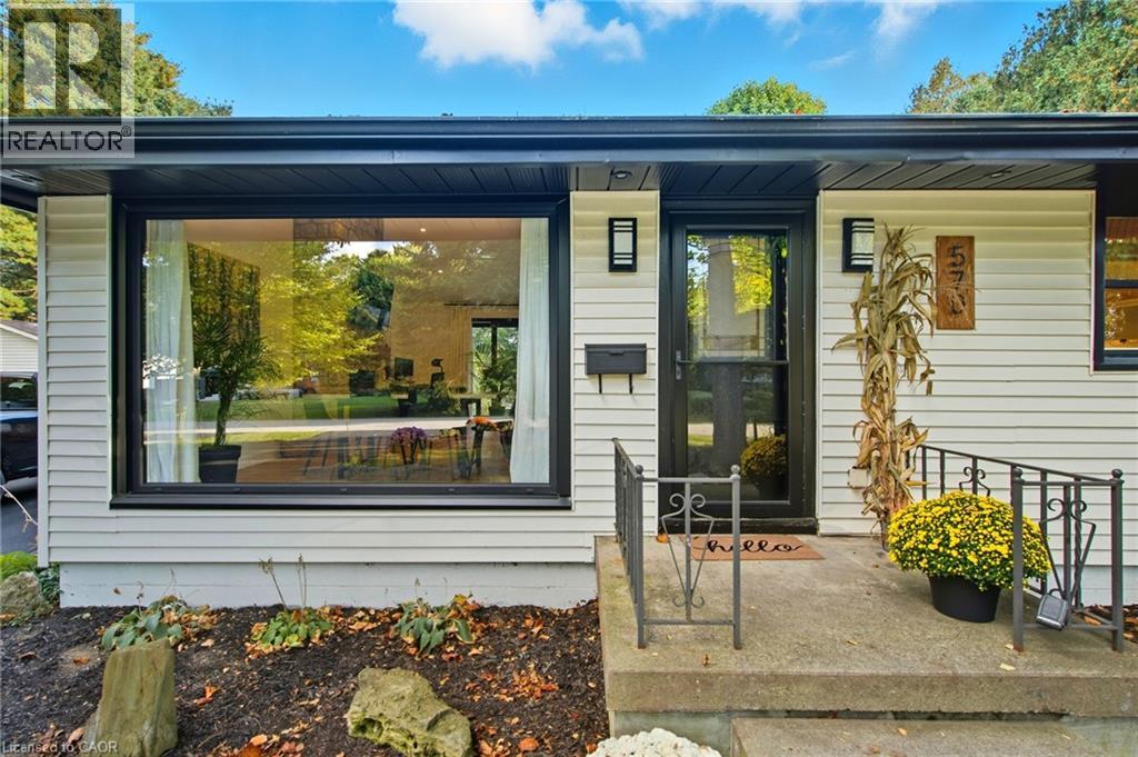 570 Westview Avenue, Ancaster, Ontario  L9G 1N9 - Photo 3 - 40808779