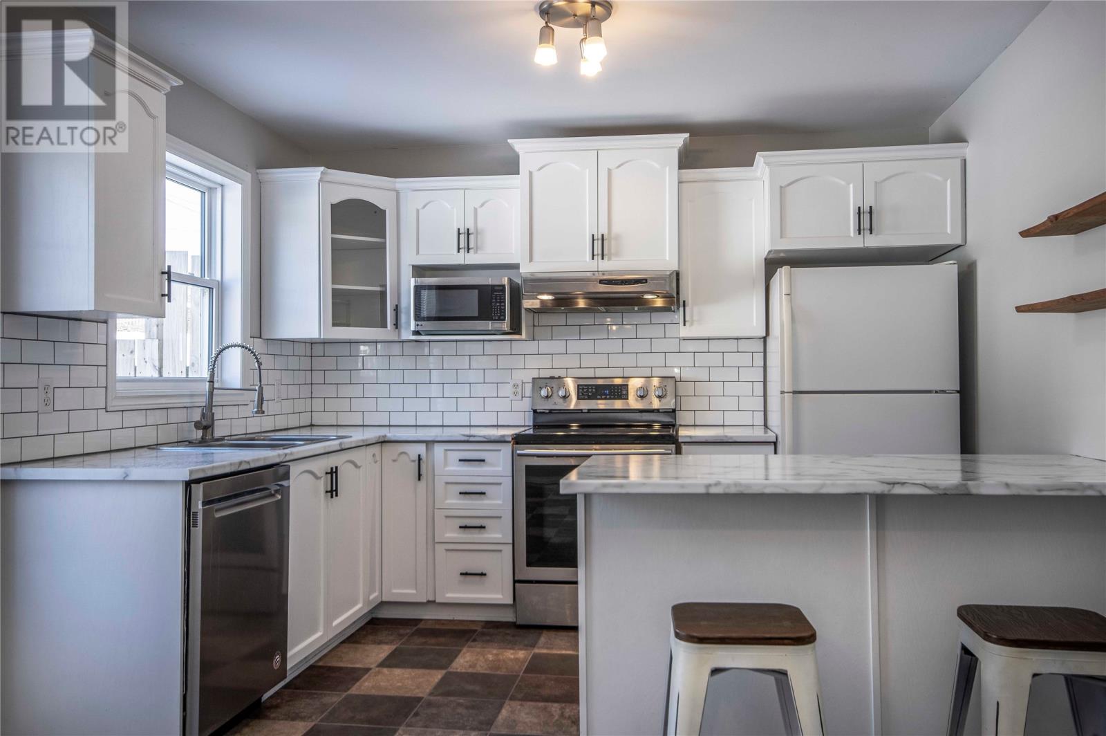 6 Marshall Place, St. John's, Newfoundland & Labrador  A1B 5B3 - Photo 3 - 1294894