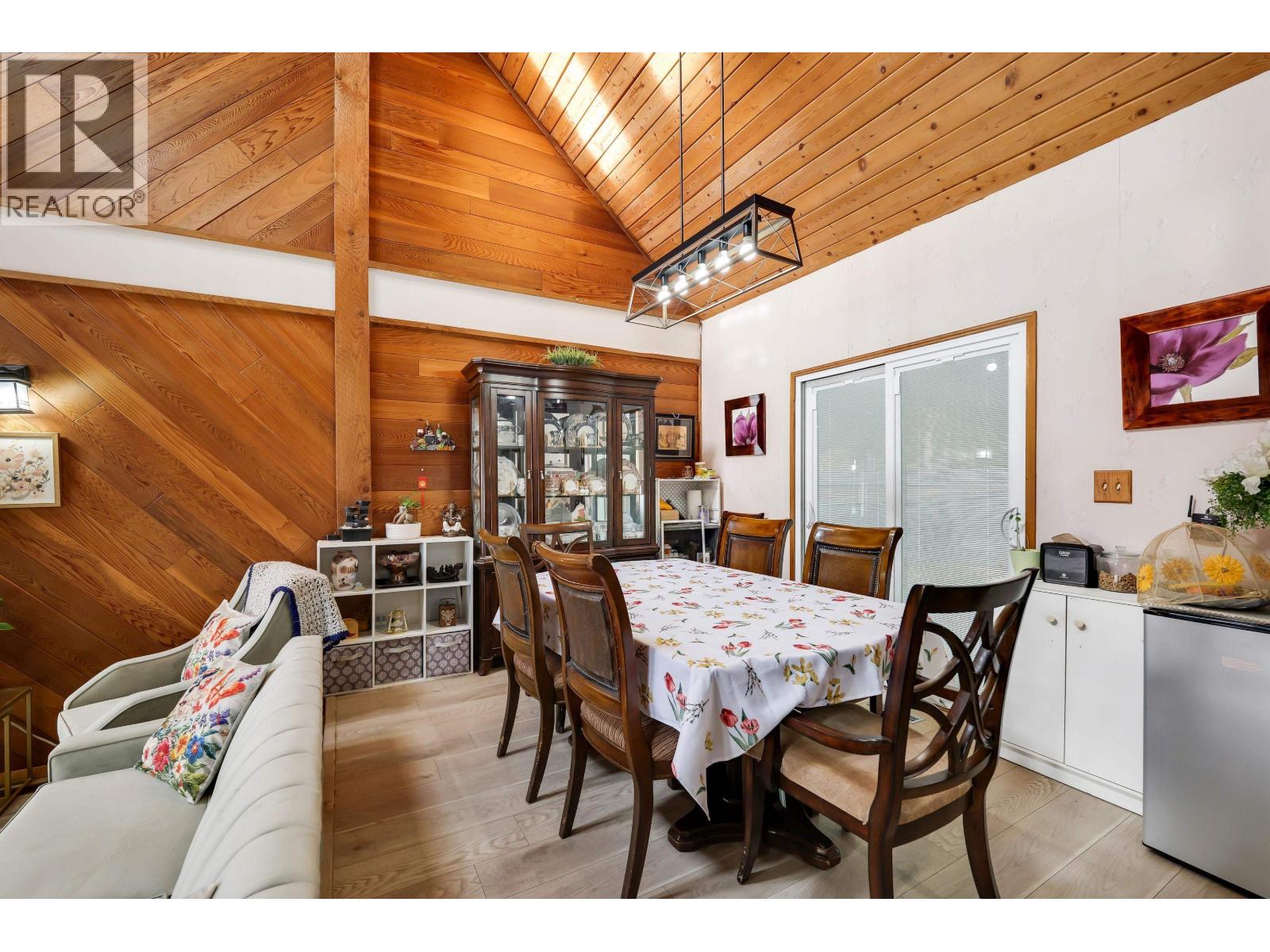 4000 Highway 99, Squamish, British Columbia  V0N 1H0 - Photo 8 - R3094465