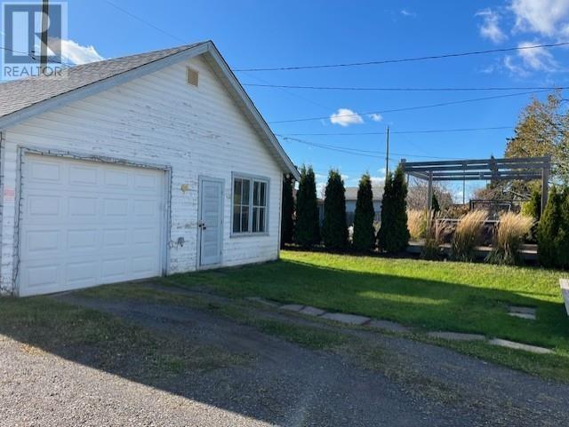 1208 Gore St W, Thunder Bay, Ontario  P7E 3T5 - Photo 21 - TB2600262