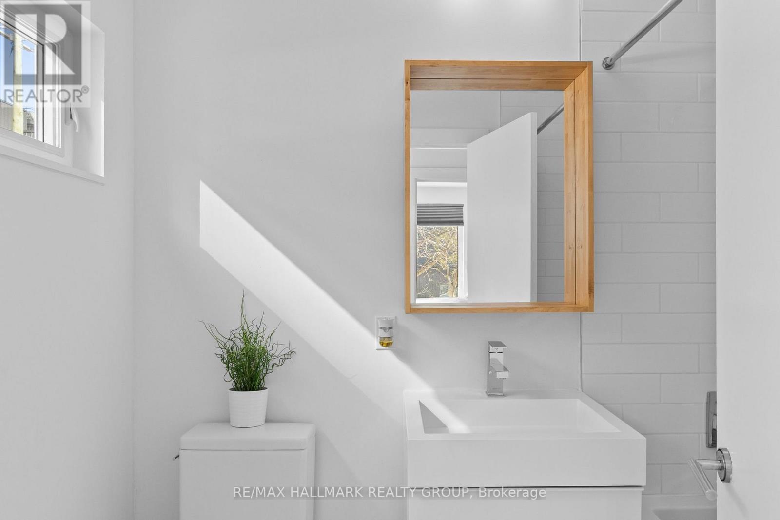 330 Winona Avenue, Ottawa, Ontario  K1Z 5H4 - Photo 25 - X12835446