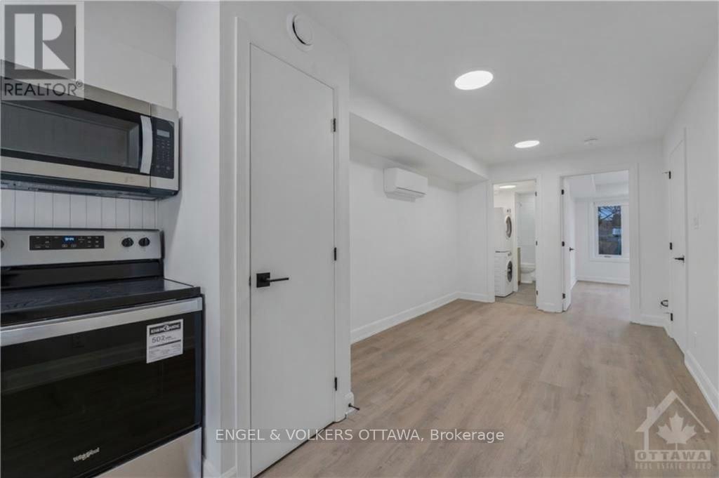 2 - 6a Monk Street, Ottawa, Ontario  K1S 3Y5 - Photo 3 - X12835456