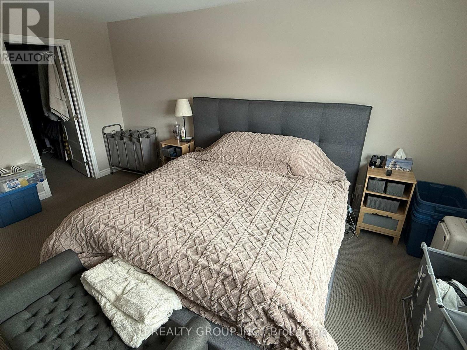 821 Cedar Creek Drive, Ottawa, Ontario  K1T 0B3 - Photo 25 - X12835546