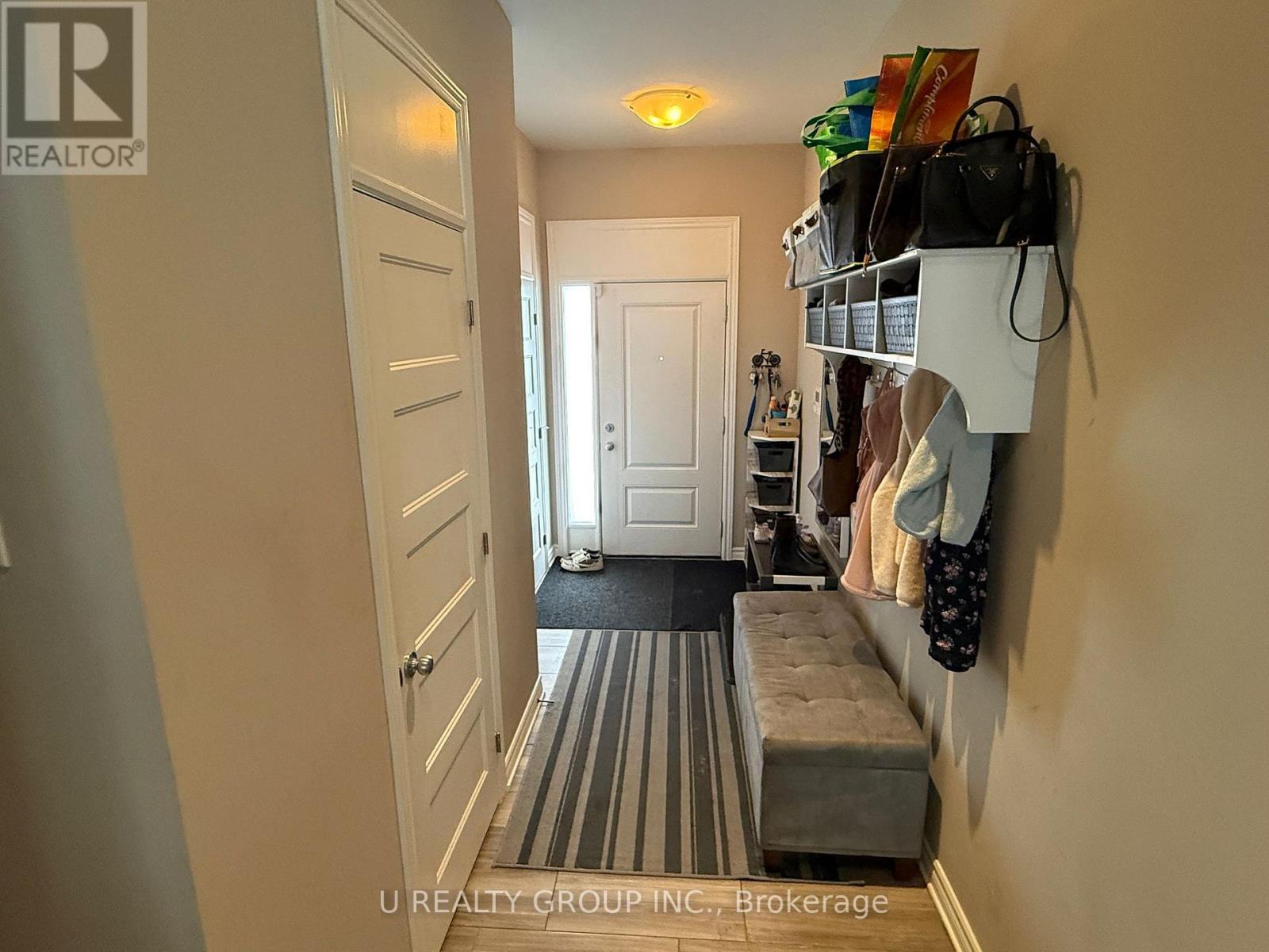 821 Cedar Creek Drive, Ottawa, Ontario  K1T 0B3 - Photo 3 - X12835546