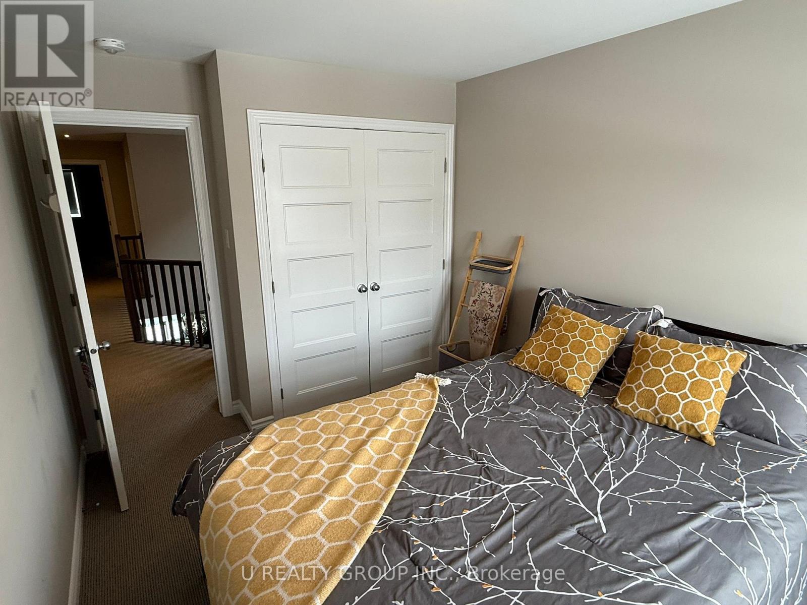 821 Cedar Creek Drive, Ottawa, Ontario  K1T 0B3 - Photo 38 - X12835546