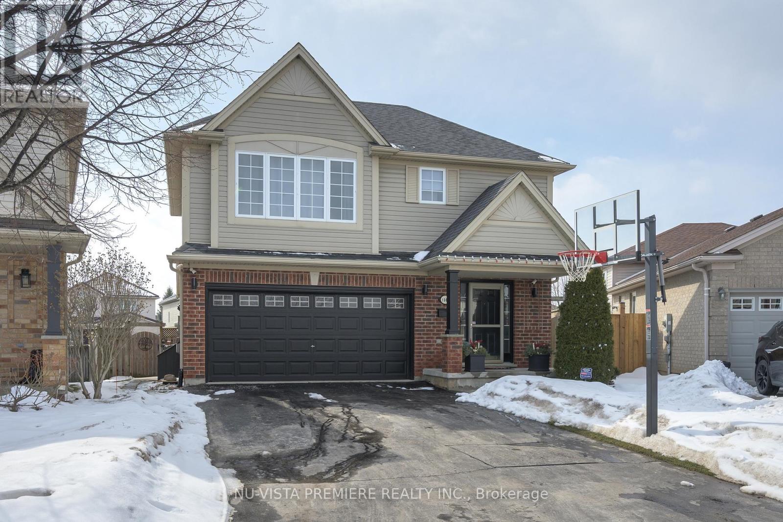 1582 CHELTON PLACE, London South, Ontario