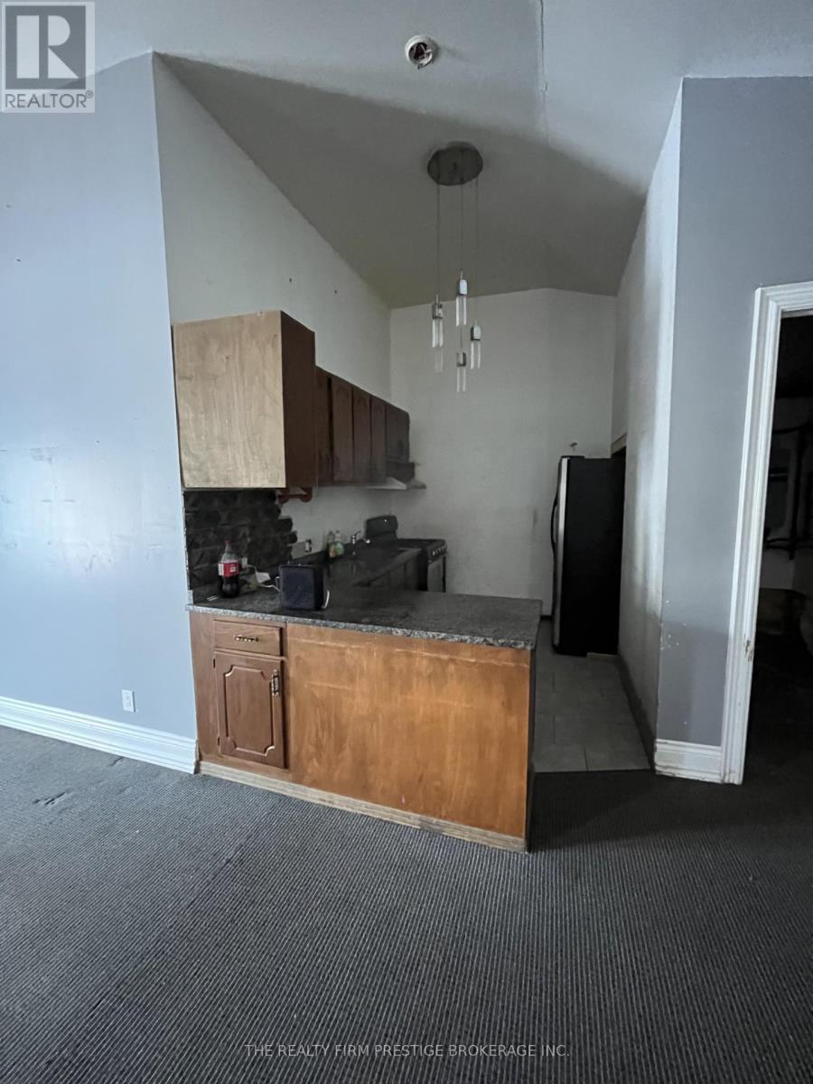 22617 Melbourne Road, Southwest Middlesex, Ontario  N0L 1T0 - Photo 4 - X12835548