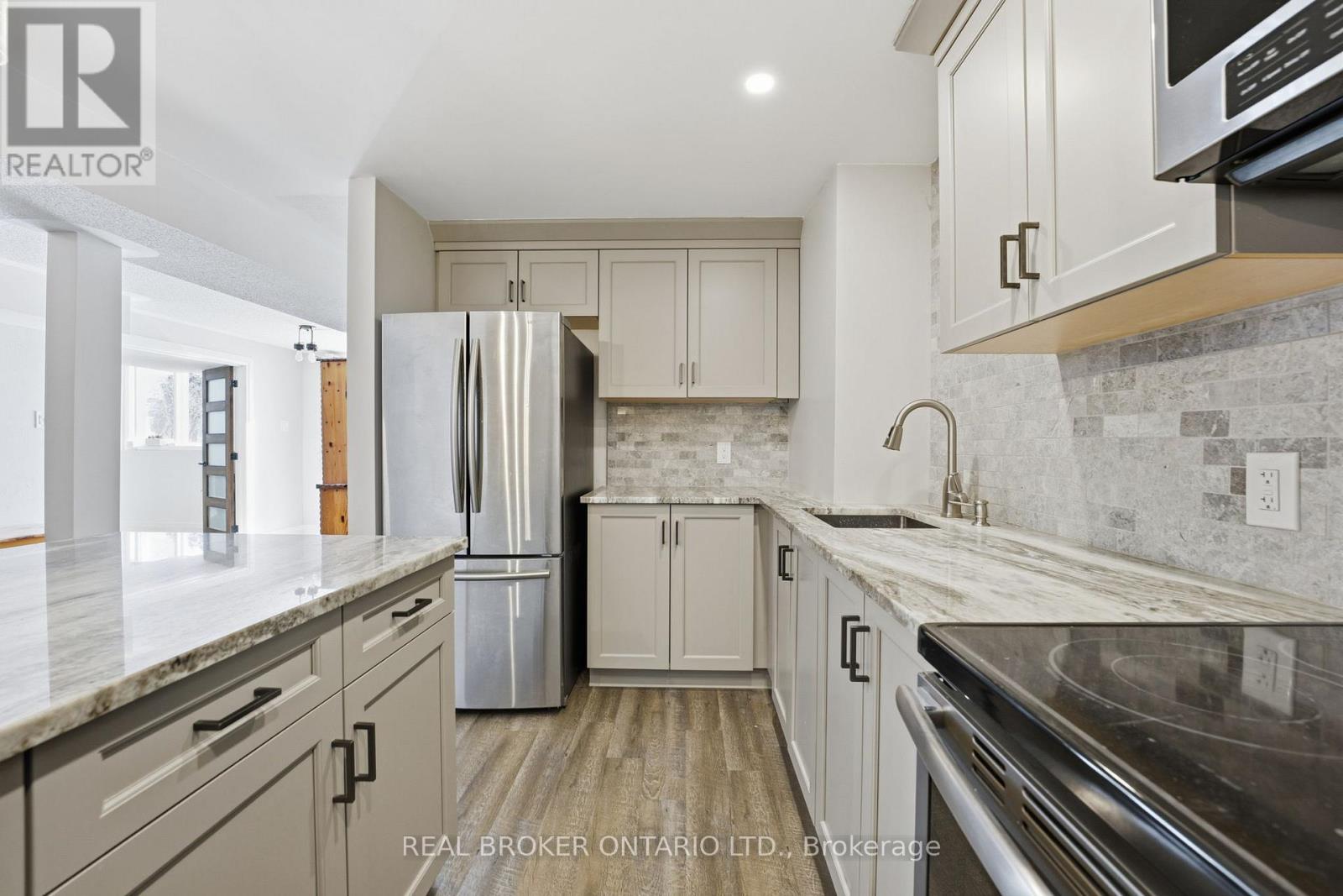 1391 Sutherland Drive, Ottawa, Ontario  K4M 1B3 - Photo 31 - X12816486