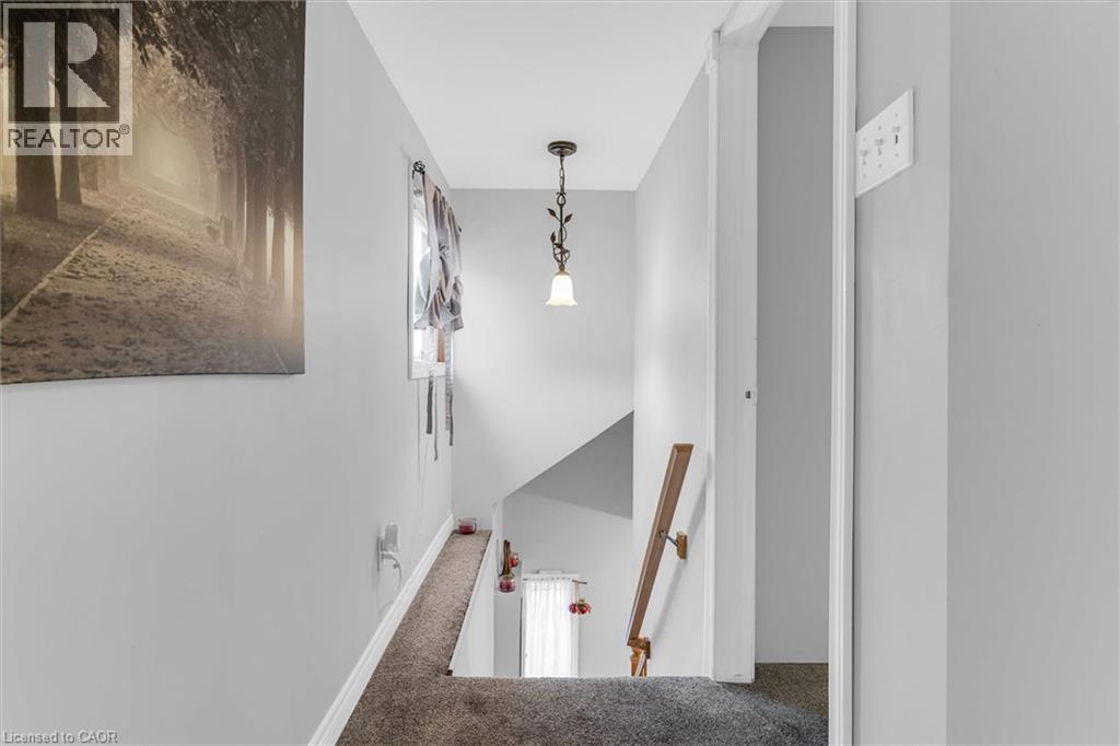 143 Walter Avenue S, Hamilton, Ontario  L8K 3K8 - Photo 16 - 40793722