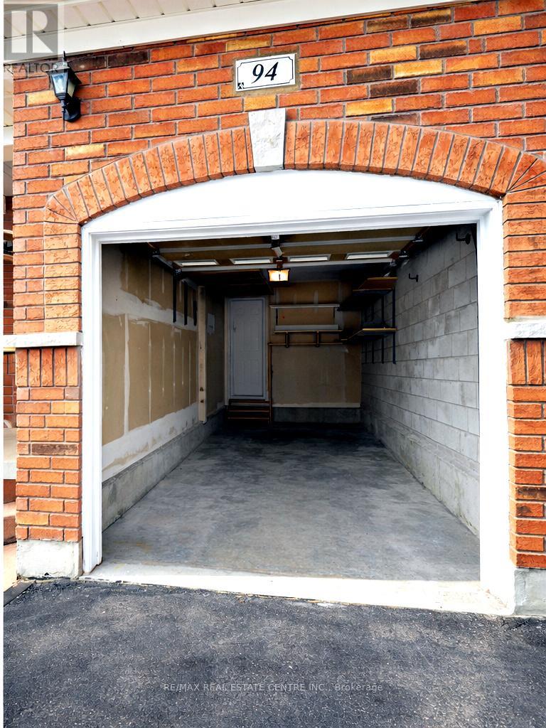 94 Seahorse Avenue, Brampton, Ontario  L6V 4N8 - Photo 41 - W12835316