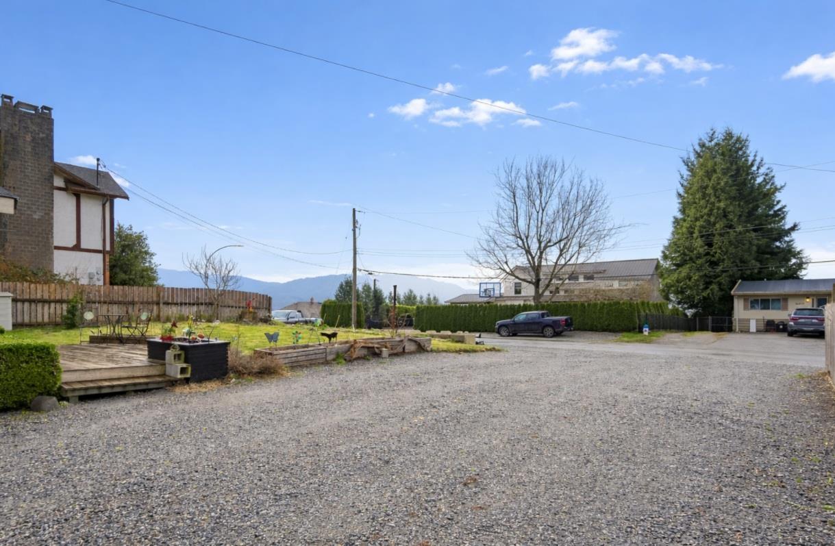 34587 Ferguson Avenue, Mission, British Columbia  V2V 6P7 - Photo 36 - R3093812