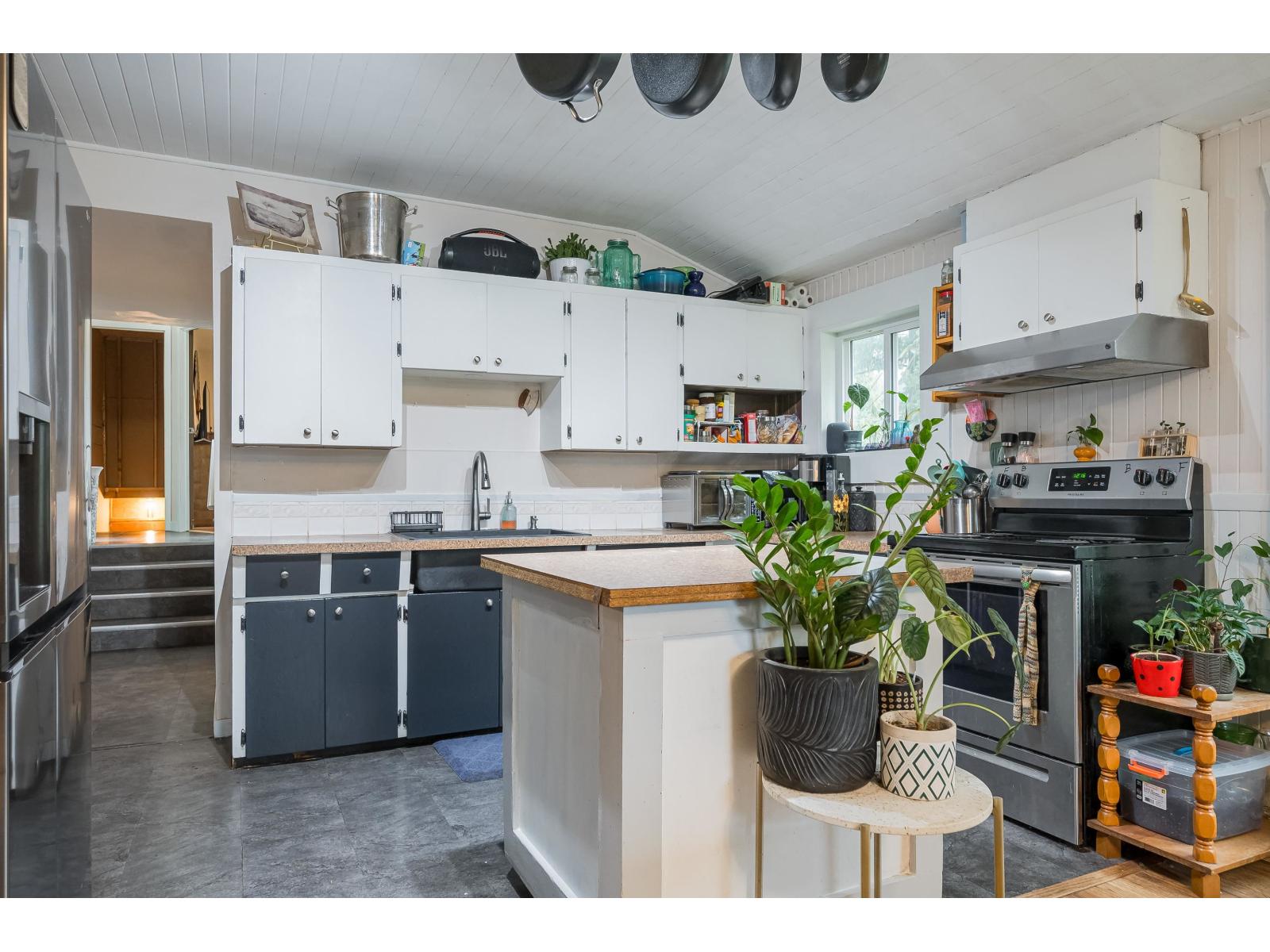 34587 Ferguson Avenue, Mission, British Columbia  V2V 6P7 - Photo 13 - R3093812