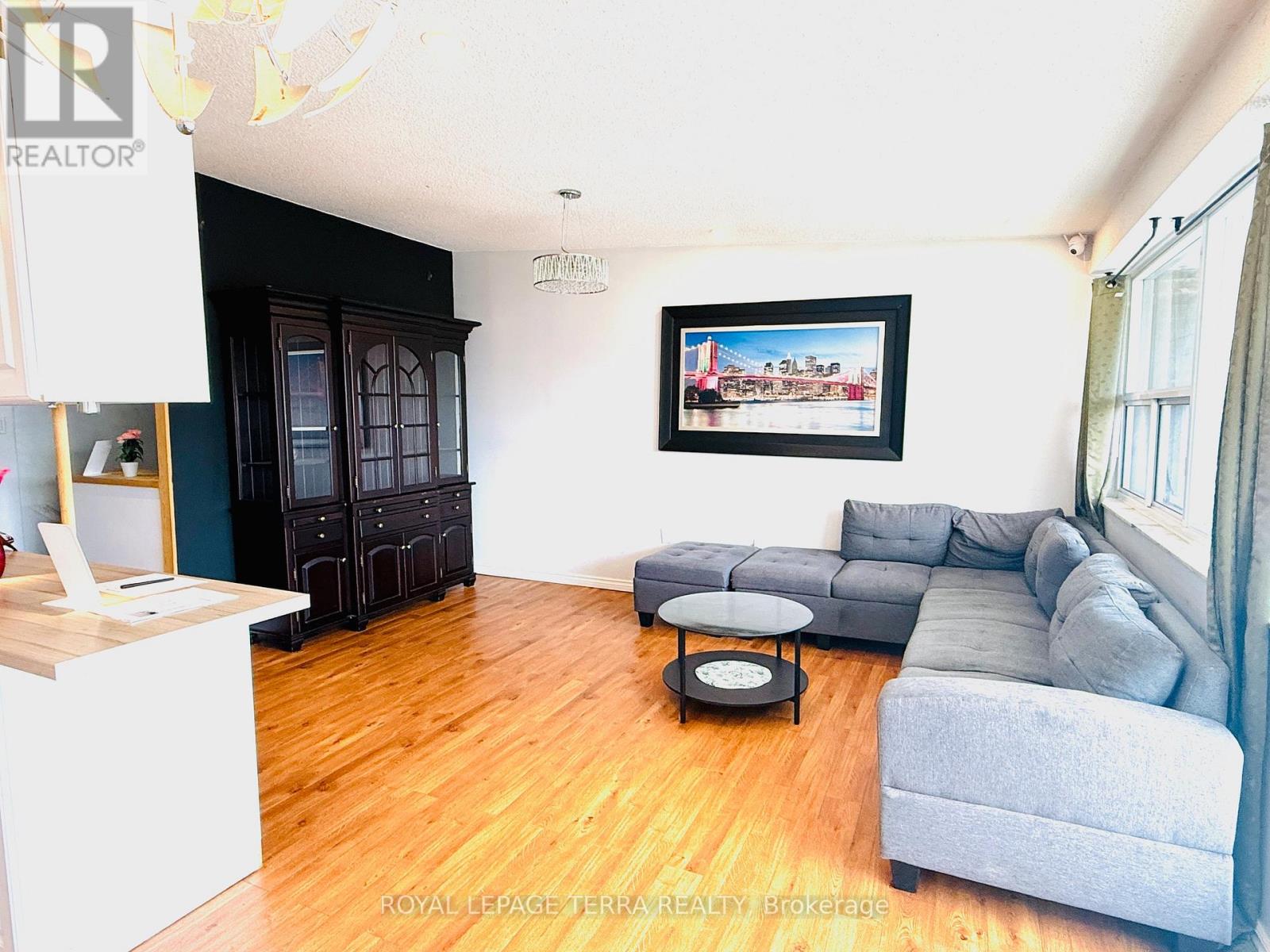 602 - 4064 Lawrence Avenue E, Toronto, Ontario  M1E 4V6 - Photo 3 - E12822756