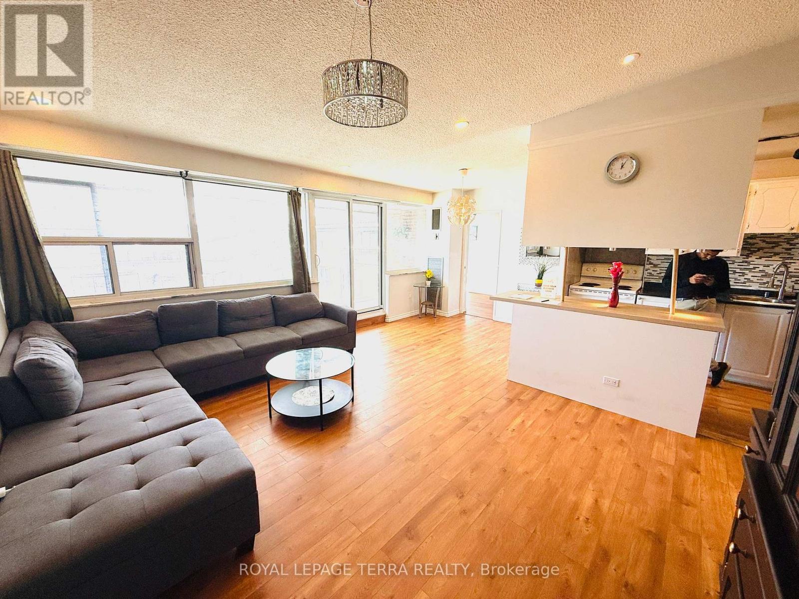 602 - 4064 Lawrence Avenue E, Toronto, Ontario  M1E 4V6 - Photo 4 - E12822756