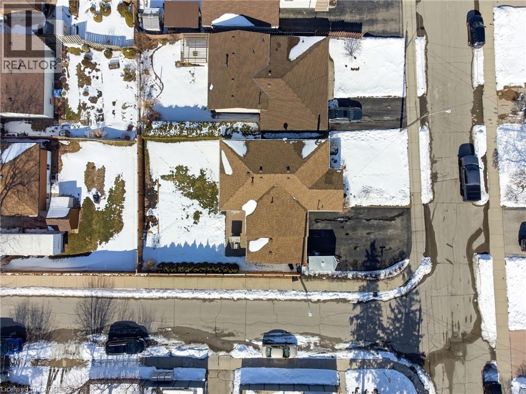 102 Greeningdon Drive, Hamilton, Ontario  L9A 3A7 - Photo 37 - 40808387