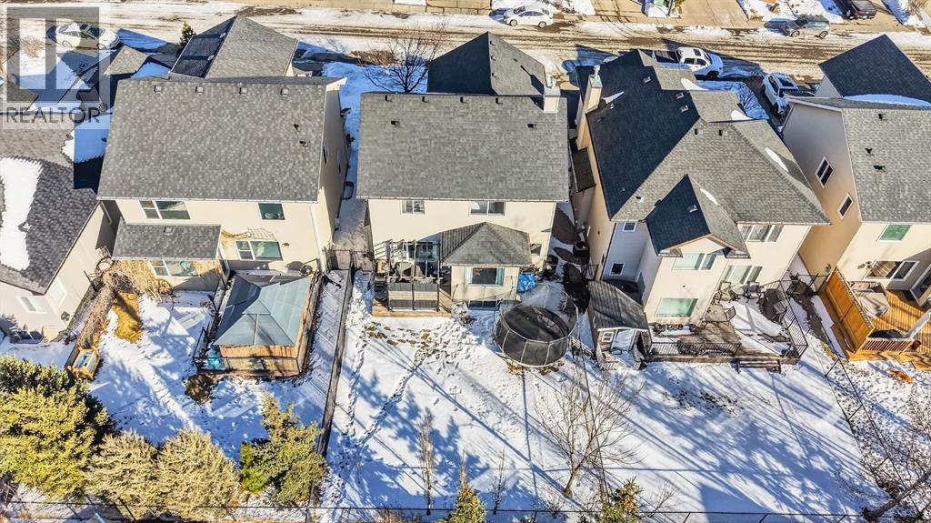 29 Cougarstone Manor Sw, Calgary, Alberta  T3H 5N4 - Photo 2 - A2289809