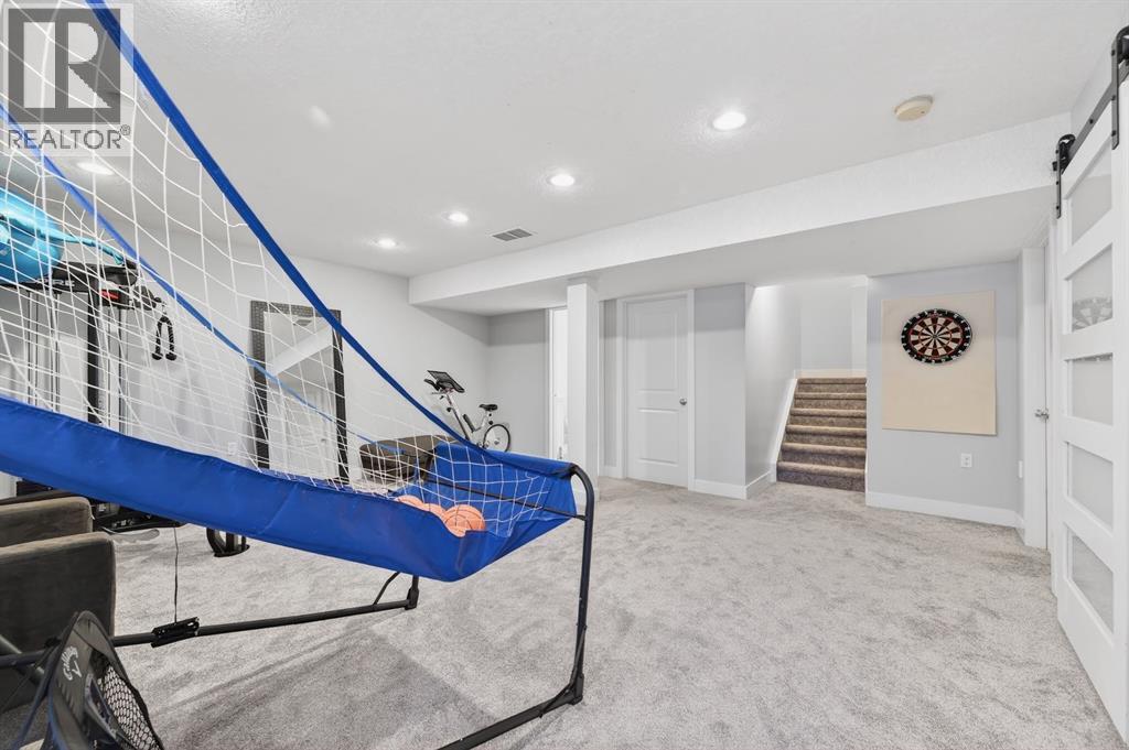 29 Cougarstone Manor Sw, Calgary, Alberta  T3H 5N4 - Photo 34 - A2289809