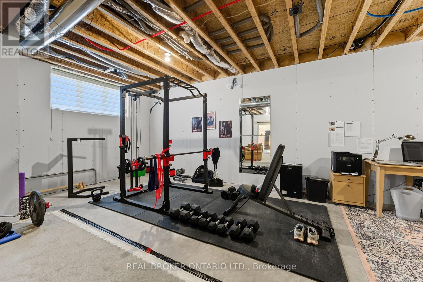 4 - 242 Mount Pleasant Street, Brantford, Ontario  N3T 1V1 - Photo 29 - X12437032